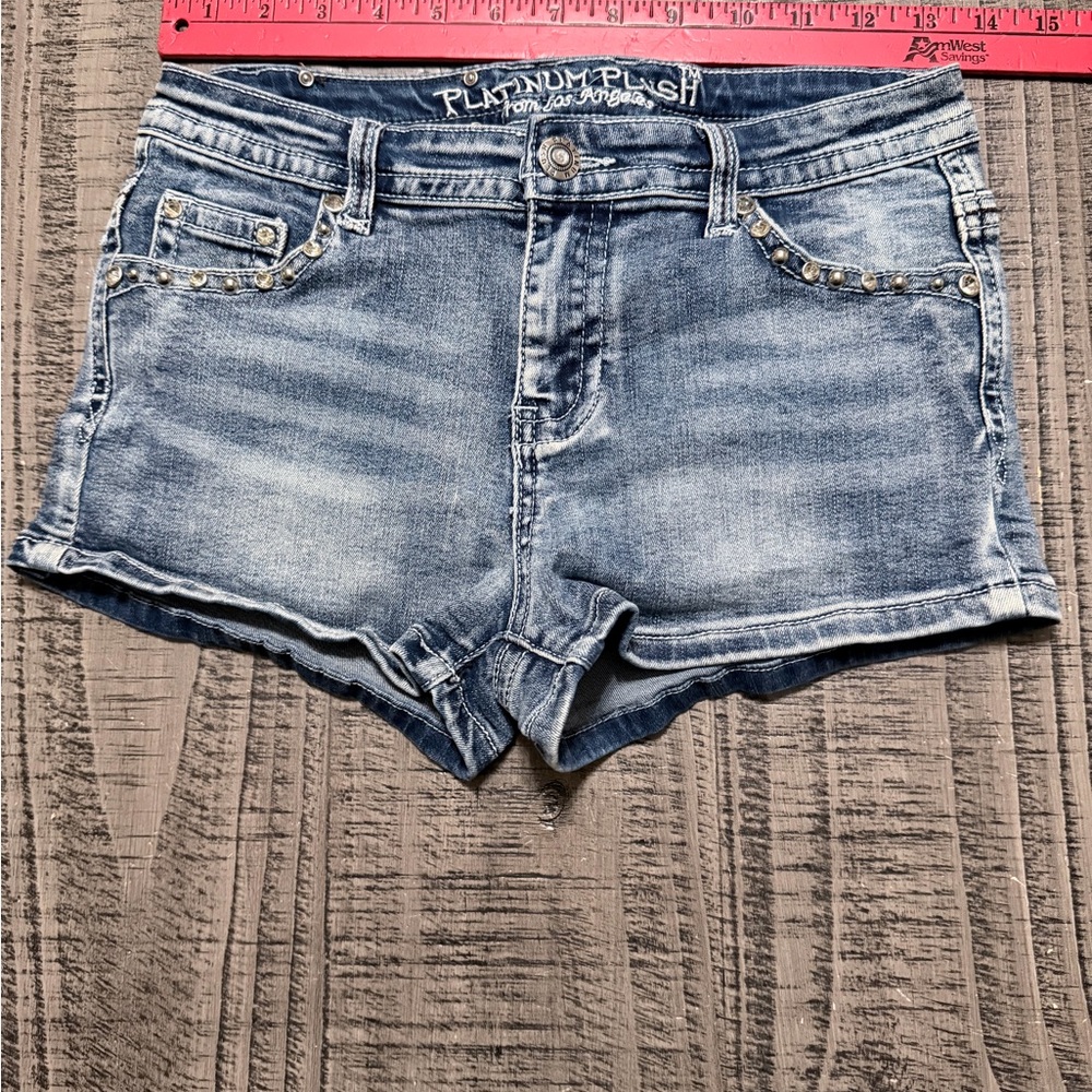Light Blue Denim Jean Shorts with Stud Detail & Back Skull ๐ Pockets - Picture 6 of 11